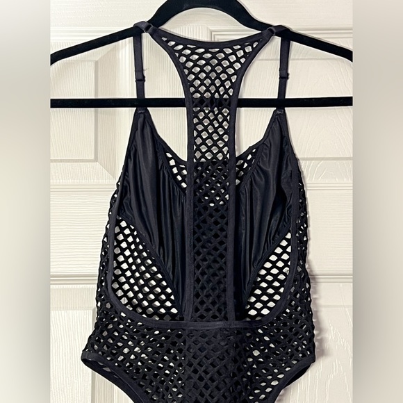 Victorias Secret Beach Sexy Mesh One Piece Black thong Swimsuit, Size Small - Picture 6 of 12